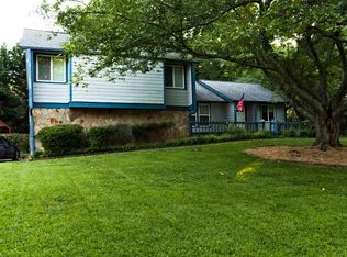 2433 Lorrie Dr, Marietta, GA 30066