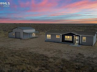 6913 Halex Grv, Colorado Springs, CO 80928