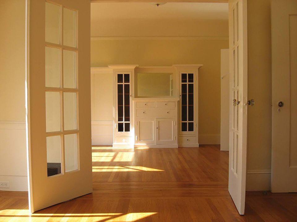 1st image of 779 9th Ave APT B