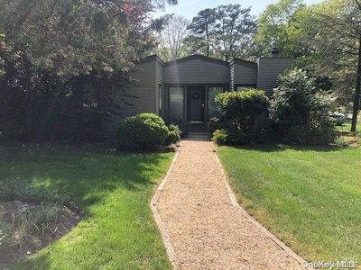 11 Gerald Lane, Hampton Bays, NY, 11946