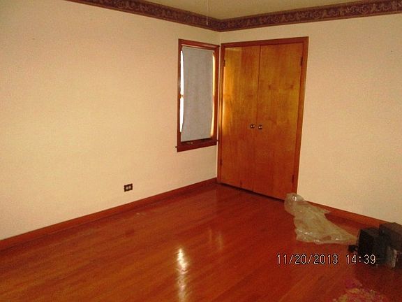 4th image of 2712 Burr Oak Ave