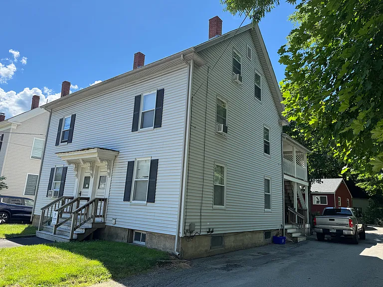 33-35 Elm St #1 — Photo 12