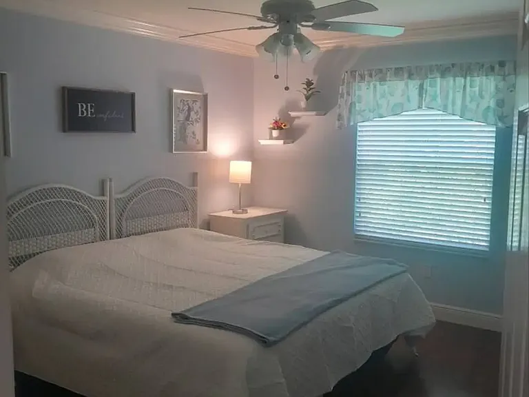 498 Ambrosia Pl — Photo 12