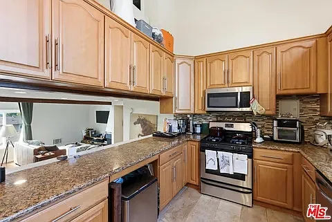 12438 Short Ave #3 — Photo 11