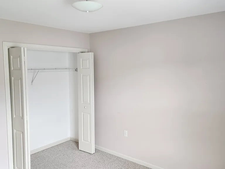 3 Tommy Ln — Photo 32