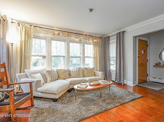 3rd image of 5041 N Menard Ave