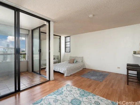 2100 Date St APT 801, Honolulu, HI 96826