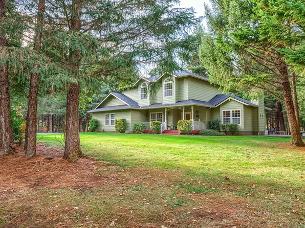 206 Rio Mesa Dr, Grants Pass, OR 97527