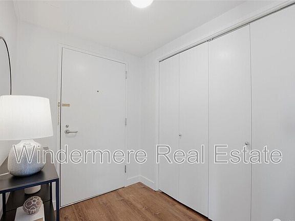 4th image of 1415 2nd Ave