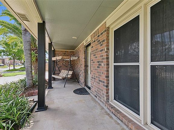 4th image of 3824 Woodbriar Dr