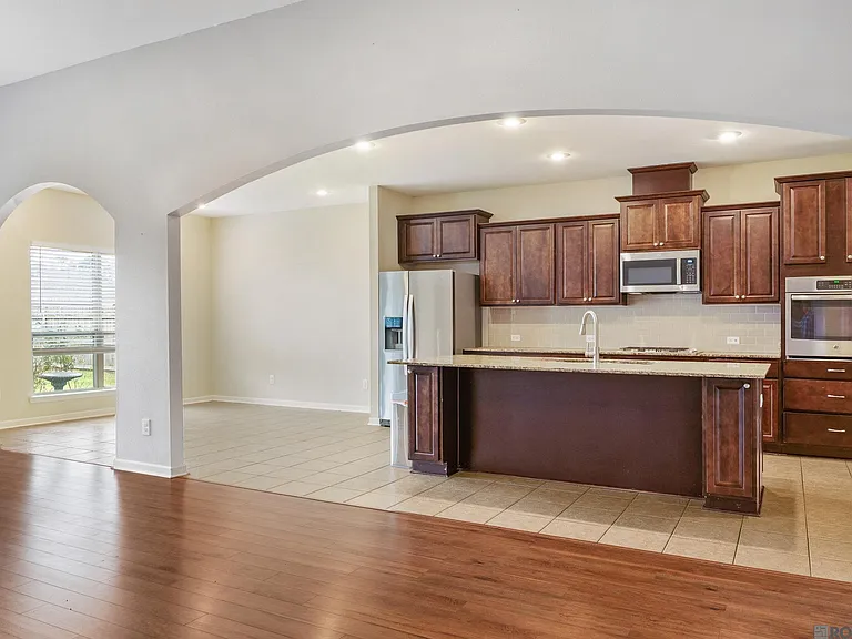 13440 Larch Ct — Photo 5