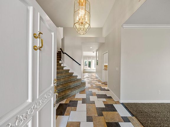 4th image of 3205 Pleasant Bay Cir