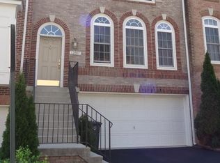 12005 Grenshaw Dr, Fairfax, VA 22030