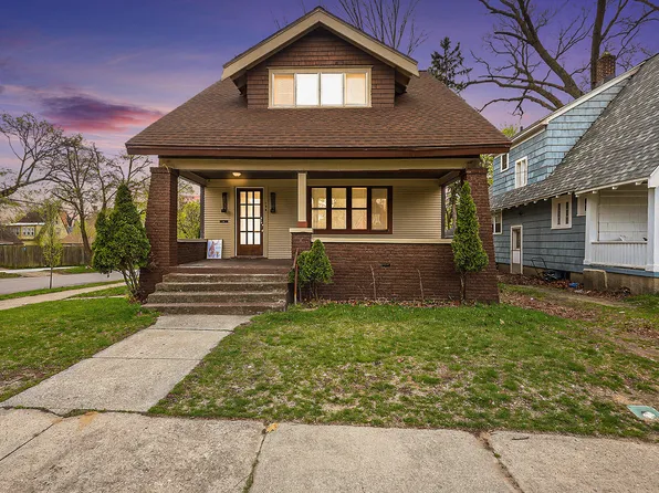 456 Storrs St SE, Grand Rapids, MI 49507