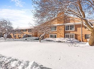 5625 W Brown Deer Rd UNIT 203, Milwaukee, WI 53223