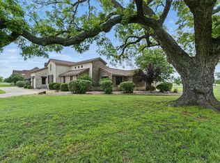 116 Eastmeadow Ln, Weatherford, TX 76087