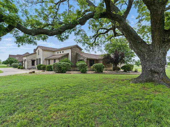 116 Eastmeadow Ln, Weatherford, TX 76087