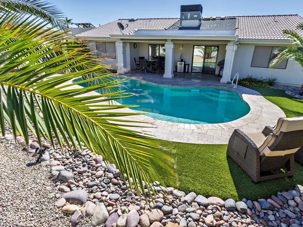 1881 Westport Dr, Lake Havasu City, AZ 86404