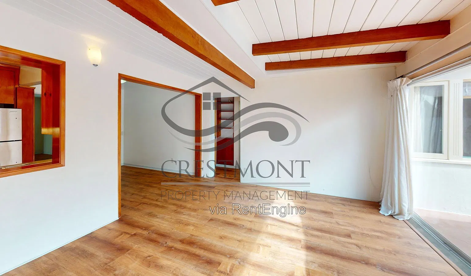 3 bed, 2.0 bath, $6,400 — Photo 2