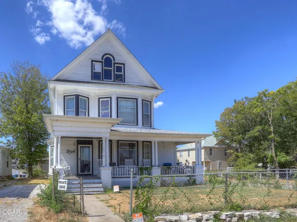 302 S Pearl Ave, Joplin, MO 64801