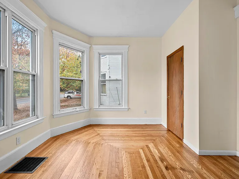 167 Norton St #1 — Photo 19