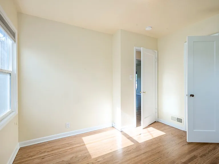 632 E Kensington Ave — Photo 17