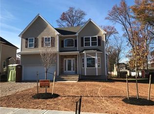 195 Remsen Ave, Avenel, NJ 07001