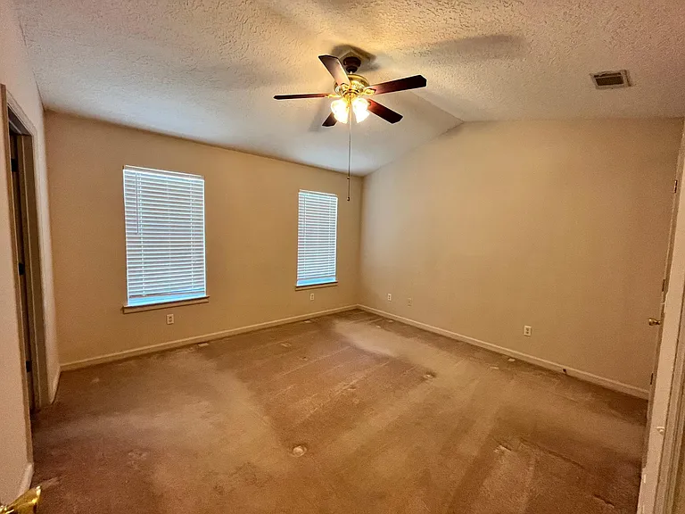 Pine Ridge Cir — Photo 24