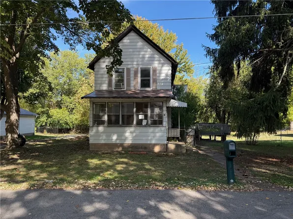 331 Wood St, Albion, NY 14411