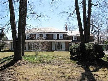 4th image of 21449 Shaker Blvd