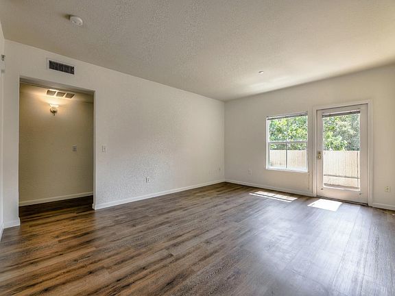 5th image of 2177 Alum Rock Ave APT 235