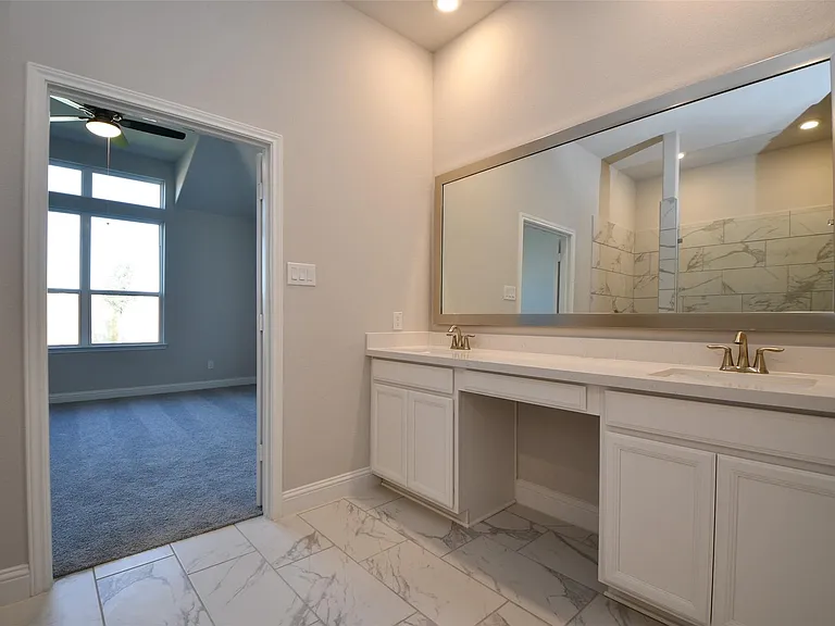 19718 Dwight Eisenhower Dr — Photo 27