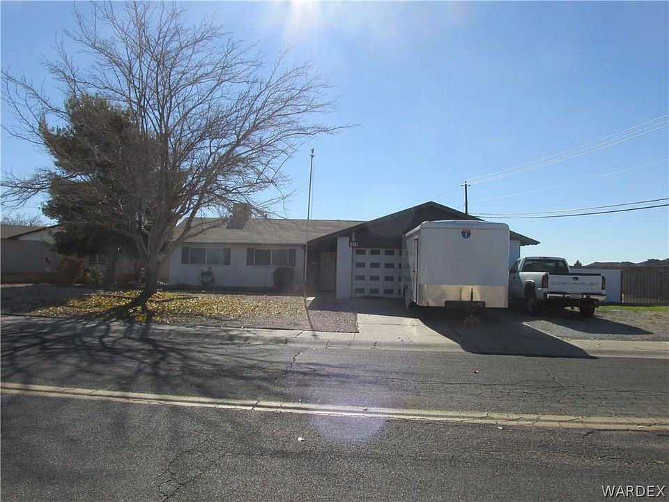 1st image of 2911 Van Marter Dr