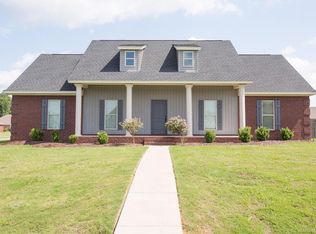 11 Ben Ct, Wetumpka, AL 36092