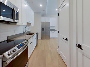 11 Highgate St PENTHOUSE 5, Allston, MA 02134