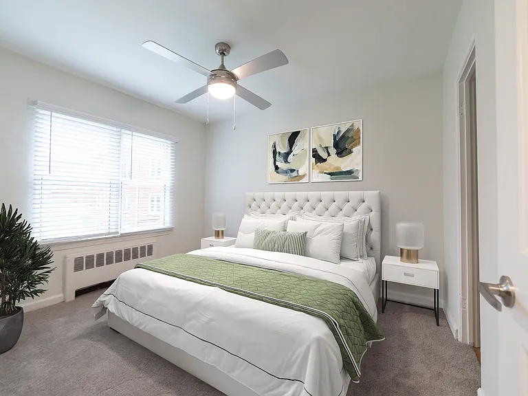 Monon Court, Managed by Buckingham Monon Living — Photo 6