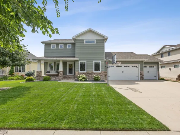 3769 Norman Ct S, Fargo, ND 58104