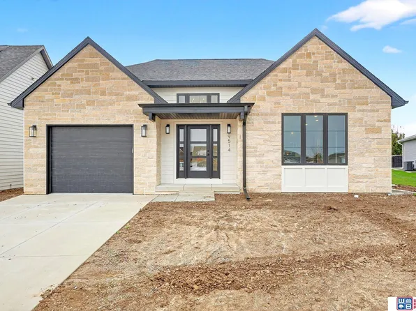 9514 Far Niente Ln, Lincoln, NE 68526