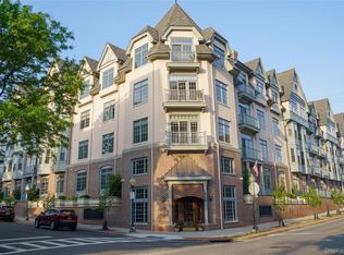 55 1st St Unit 408, Pelham, NY 10803