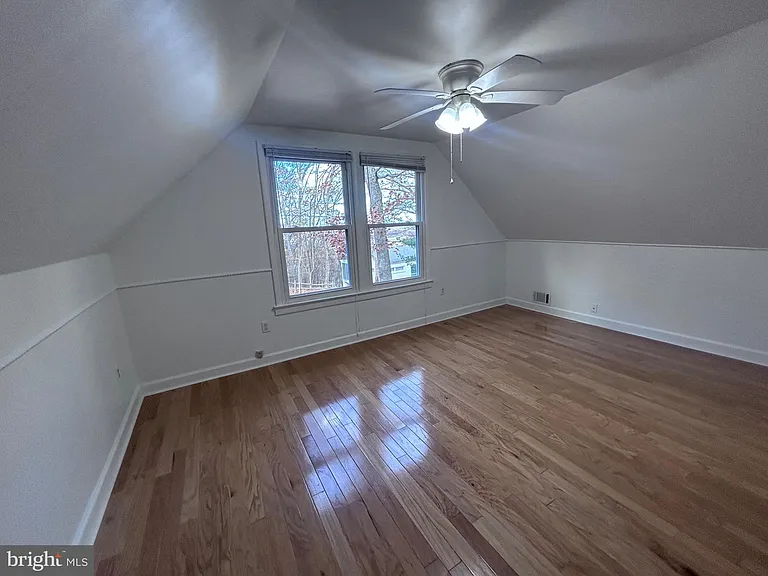 132 Pinecrest — Photo 34
