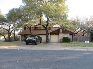 8801 Clearbrook Trl #B, Austin, TX 78729