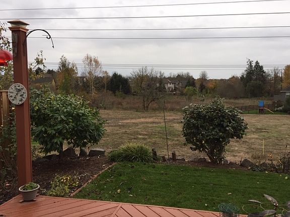 Lot on green space