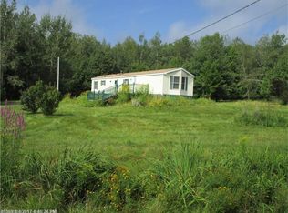 636 York Rd, Hermon, ME 04401