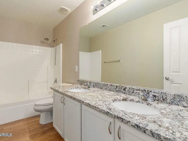 3828 E Bridgeport Pkwy — Photo 26