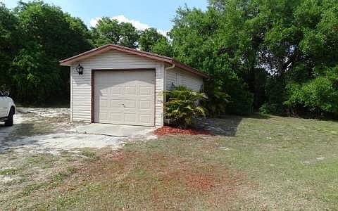 5th image of 2222 Karen Blvd