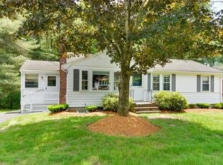 25 College Rd, Burlington, MA 01803