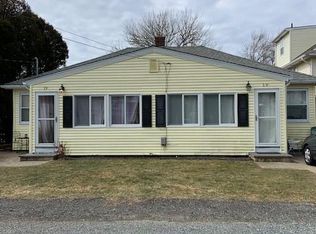 19 Ashbrook Rd, Narragansett, RI 02882