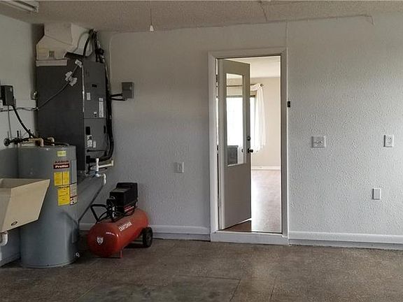 5th image of 3910 Mainlands Blvd S #5