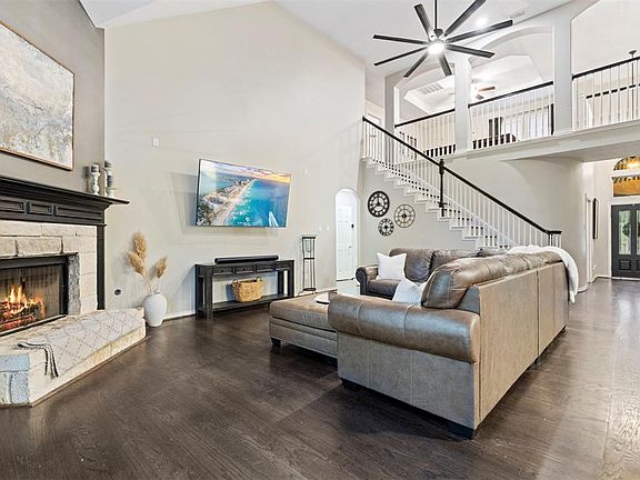 2nd image of 10123 Heron Meadows Drive