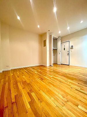 3rd image of 504 E 79th St APT 2A
